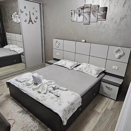 3 Mamaia Nord Apartment